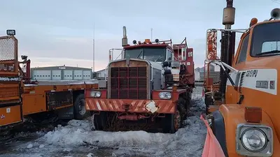 USED 1981 KENWORTH C500 CONVENTIONAL 4 AXLE OILFIELD PUMP TRUCK
