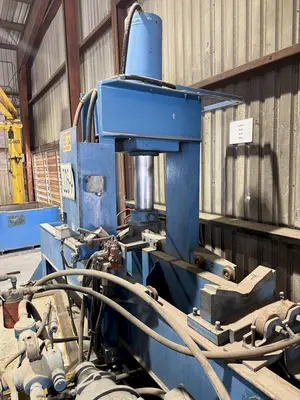 200 TON X 15' JAVELINA TRAVELING HEAD ROLLING FRAME HYDRAULIC STRAIGHTENING PRESS: YOBRO #25136