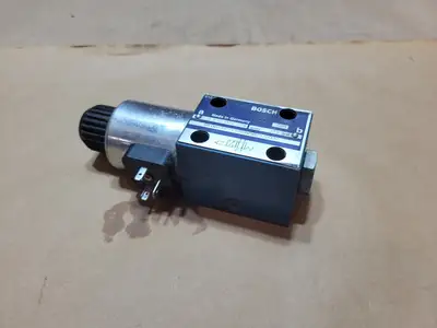 Used BOSCH 0-810-091-278 Parts (Hydraulics and Pneumatics) British Columbia CA | Lenmark #1440824