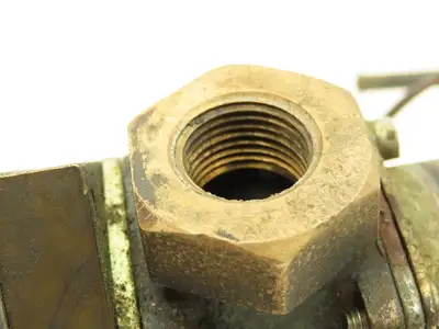 Metrex 840P37SE Bronze Water Regulating Valve 3/8"NPT 2-Way 2.3Cv R410A