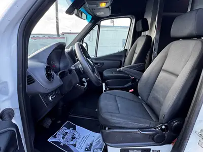 Used 2019 FREIGHTLINER SPRINTER Vans Florida US | Truck and Van Outlet #1509215