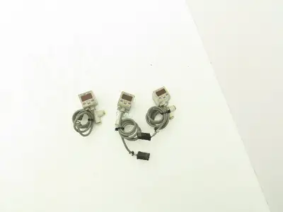 Yushin MPS-V3RC-G-YSN Digital Pressure Switch 10.8-30vdc 0-145psi Lot of 3