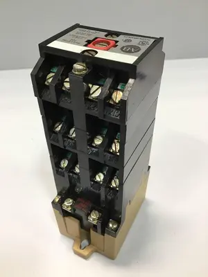 USED ALLEN BRADLEY 700-P1200A1 SER B