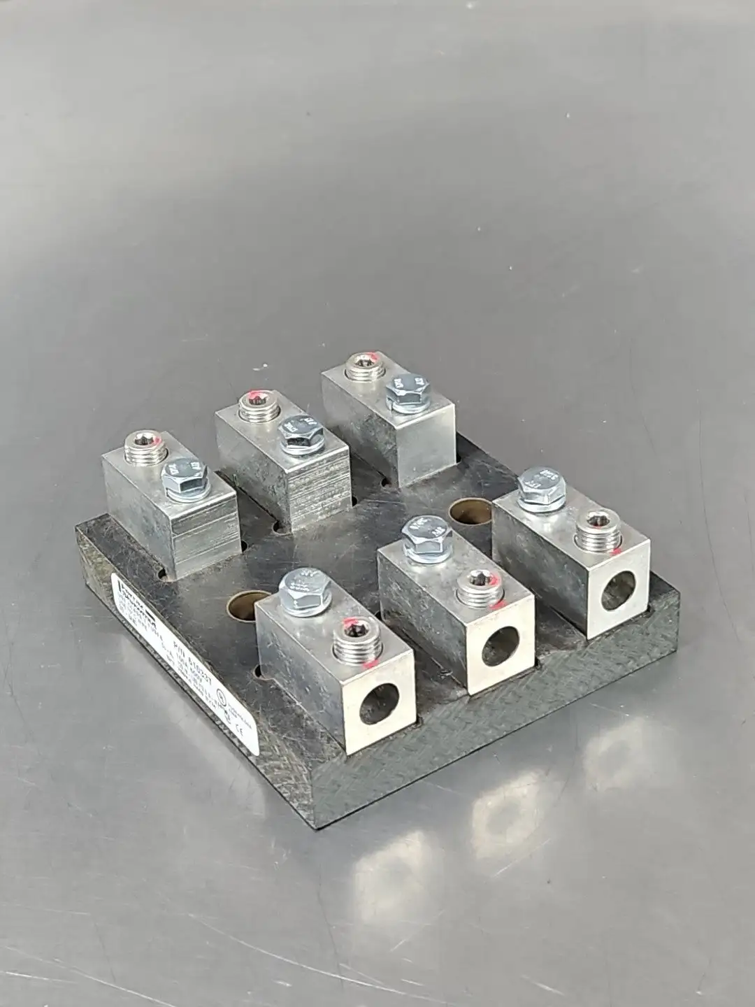 Ferraz Shawmut 61033T Fuse Block 100A 600V. Loc4E24