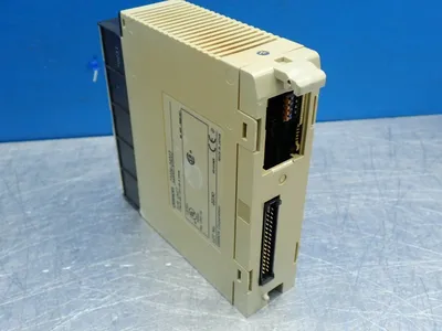 USED OMRON C200HDA003