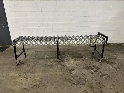 ULINE Expandable Conveyor