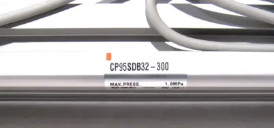 NEW SMC CP95SDB32-300 CYLINDER CP95SDB32300