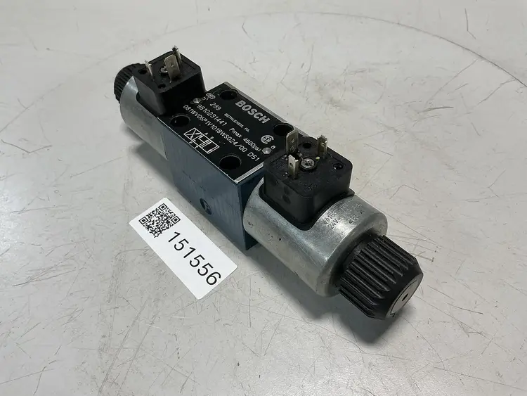 Used BOSCH 081WV06P1V1018WS024/00D51 Valves/Fittings Michigan US | Ideal Machinery #689467