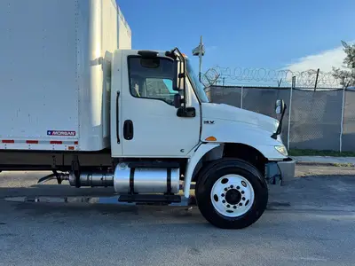 Used 2020 INTERNATIONAL MV607 Box trucks Florida US | Truck and Van Outlet #1509153