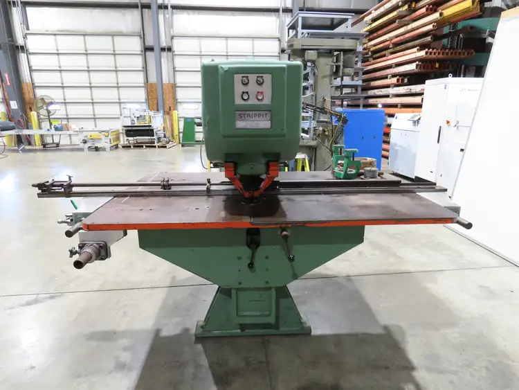 Used STRIPPIT FABRICATOR _UNKNOWN_ Single Station Punches Indiana US | Arrow Industrial #617627