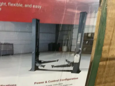 New SDLANCH Model TPL Two Post Lift, 4500 KG Lifting Capacity, 1800mm Lifting Height, 220/380 Volt E...