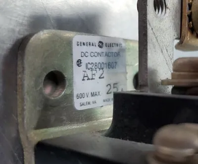 GE IC28001607 AF2 Relay, 600V Max, 25 Amp. 4E-12