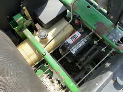 USED JOHN DEERE ZTRAK 777