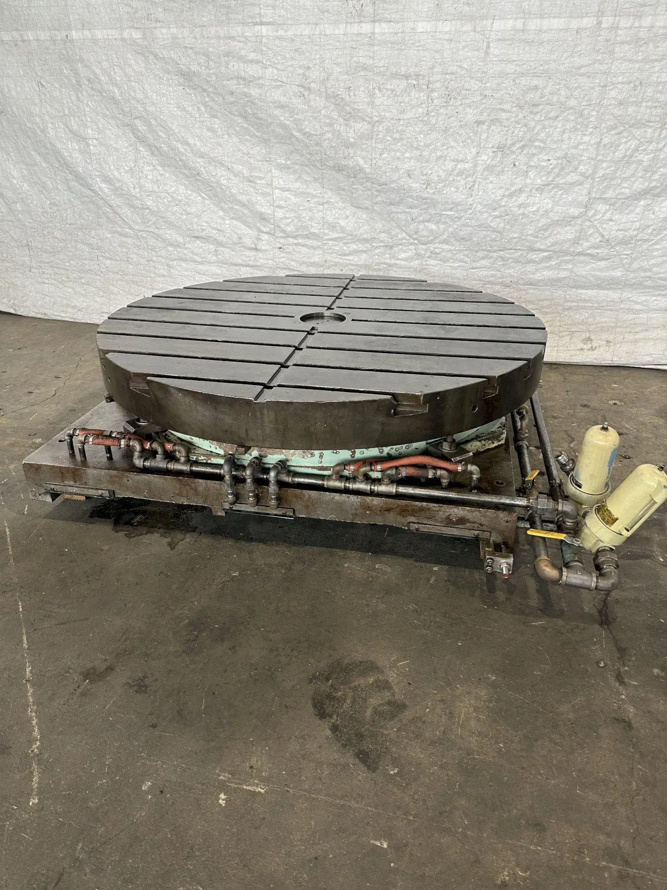 60" LUCAS AIR LIFT ROTARY POSITIONING TABLE. STOCK #0314122