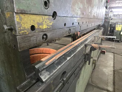 Cincinnati 9 Series X10' Mechanical Press Brake; 225 Ton