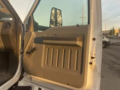 2017 FORD F-750 SA Dump Trucks | Steam Well LLC (2)