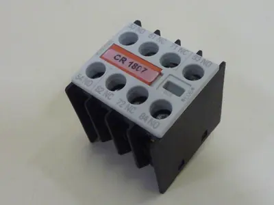 USED SIEMENS 3RH1911-1GA22-3AA1