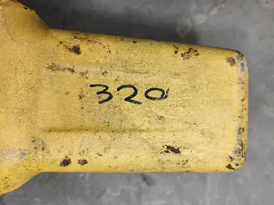 USED CATERPILLAR 6I-6404