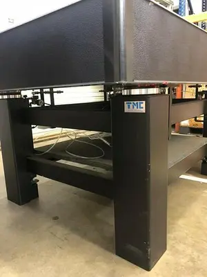 TMC ISOLATION TABLE #783-33731-01 4ft x 6ft x 3ft H