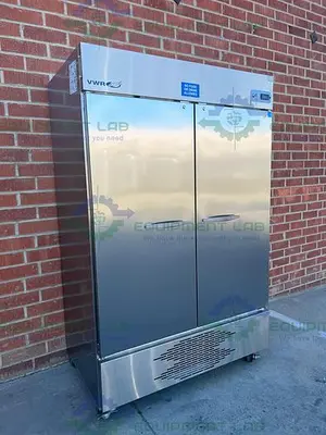 USED VWR GTVWG49FSSA STAINLESS STEEL DOUBLE DOOR FREEZER - 25°C 49 CU, FT.