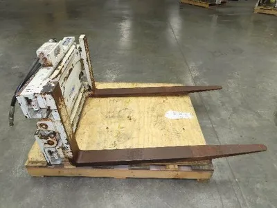Cascade 35D-FP-SP Fork Positioner Forklift Attachment 3500lbs 48" Forks 69" OD
