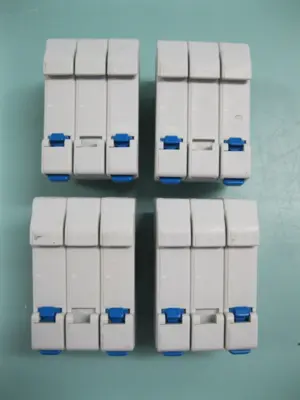 Lot of (4) Gould Ultrasafe USCC3 Class CC 3 Pole Fuse Holder F3