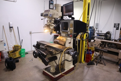 Used CHEVALIER FM-3VKH Vertical Mills Minnesota US | Machinesused.com #1704503
