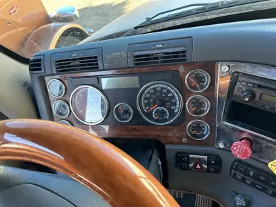 Used 2014 FREIGHTLINER CASCADIA 125 Conventional trucks Texas US | MCO Truck & Equipment #1513819