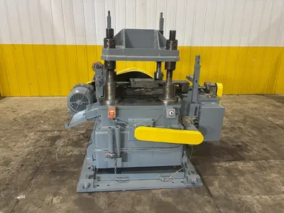 40 TON RLM MODEL #R40 4-POST CUTOFF PRESS & SERVO DIE ACCELERATOR: YOBRO #23887
