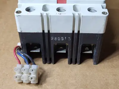 Used EATON CUTLER-HAMMER HMAP003A0C Switchgears British Columbia CA | Lenmark #477715