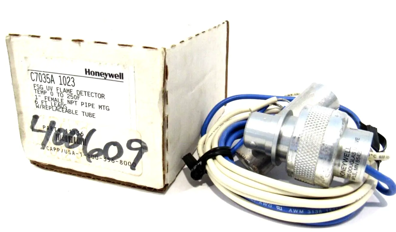 NEW HONEYWELL C7035A 1023 UV FLAME DETECTOR C7035A1023 NO BULB