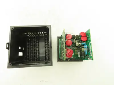 Honeywell DC3200-CE-000R-200-00000-E0-0 UDC3200 Digital Temperature Controller
