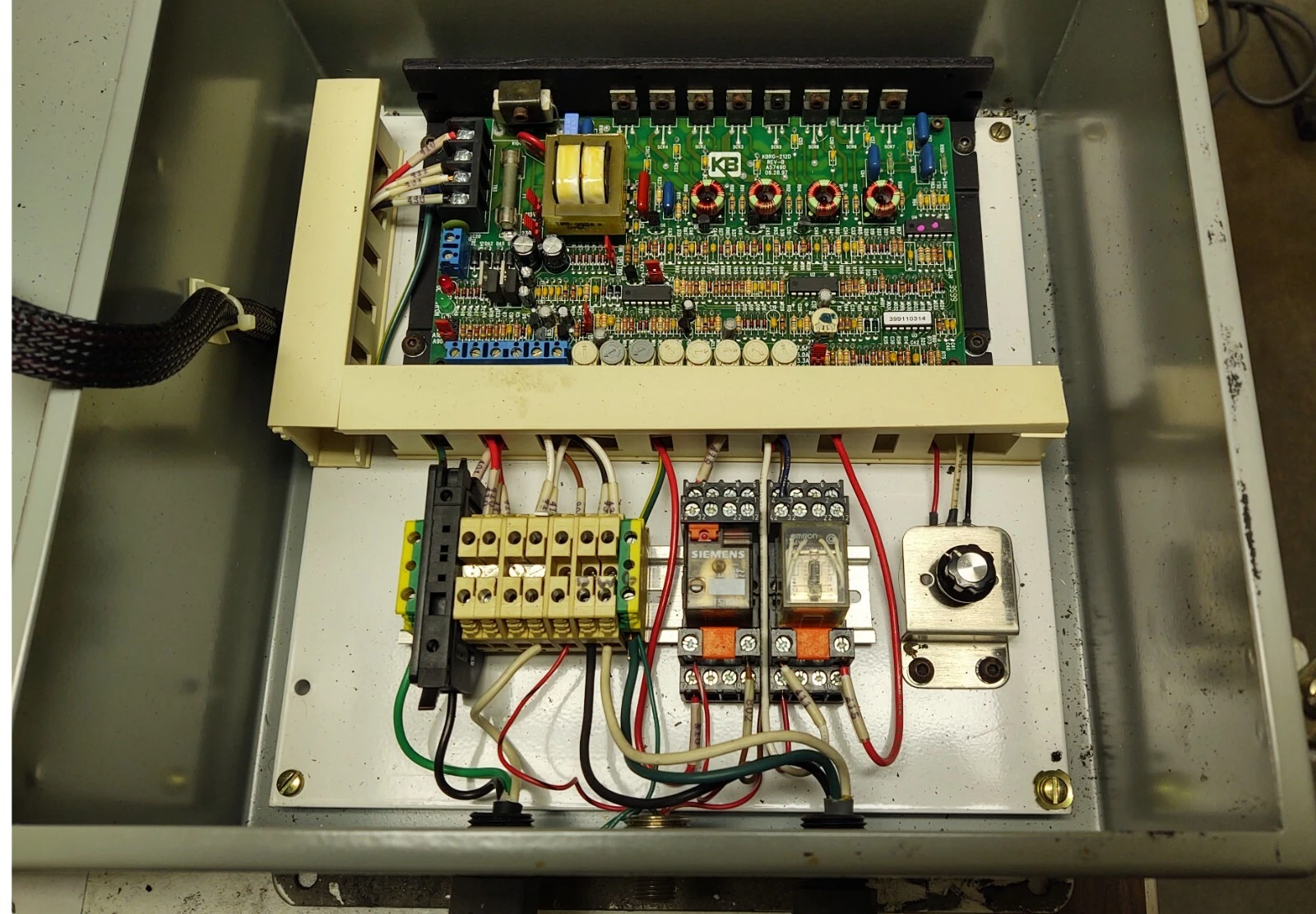 USED KB KBRG-212D