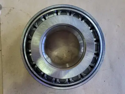 NEW SKF 32314