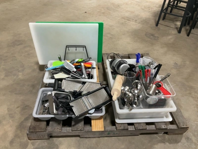 Used MIXED LOT OF MISCELLANEOUS RESTAURANT AND KITCHEN UTENSILS Smallwares Michigan US | Miedema Asset Management Group #1761535