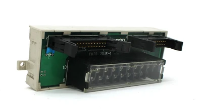 USED OMRON XW2B-20J6-1