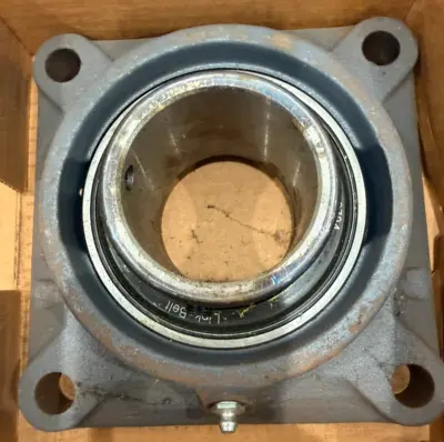 NEW REXNORD LINK-BELT F3U239N 4-BOLT FLANGE BLOCK BEARING 2-7/16" BORE