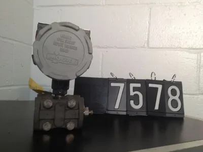 Moore 340D1AS12B5NN13 XTC Transmitter-Controller