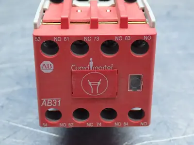 USED ALLEN BRADLEY 700SCF620EJC