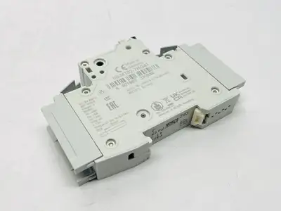 5SJ4102-7HG41 | Siemens  Miniature Circuit Breaker 1-Pole 2A 240V - New Other