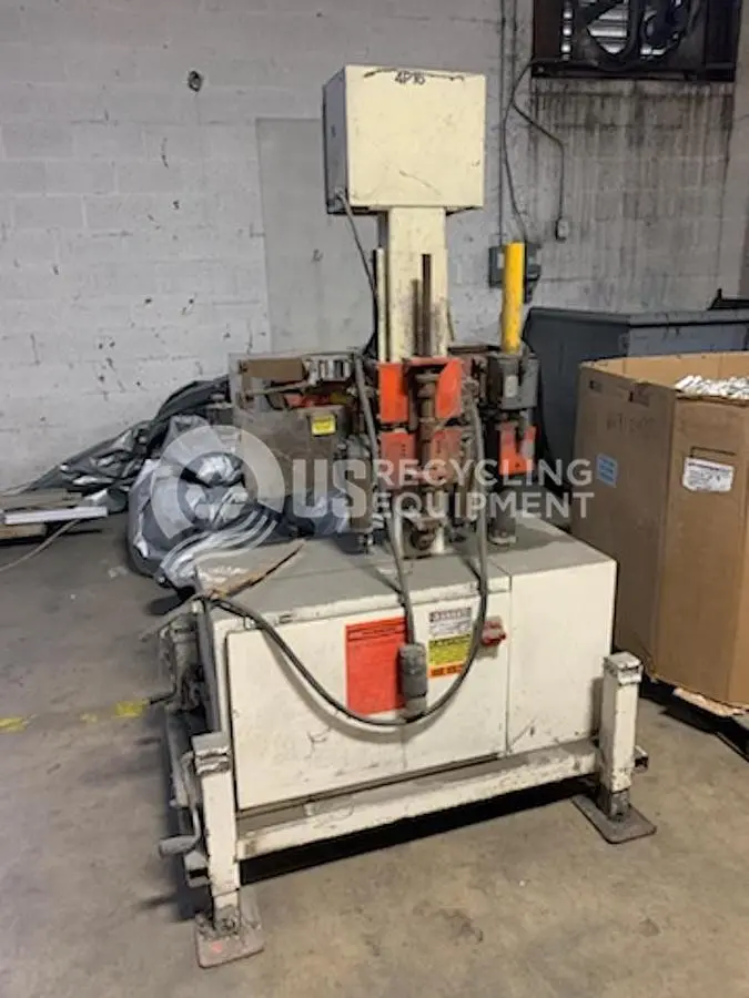 USED PLASTICS EXTRUSION MACHINERY PEM 321/4 BELT PULLER