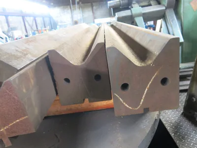 PRESS BRAKE DIES