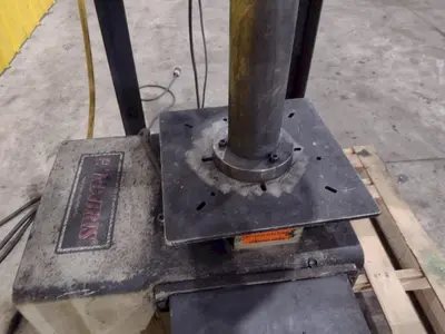 500 LB PANDJIRIS MODEL ALPHA 5-3 WELDING POSITIONER, 115 VOLT: STOCK #23360