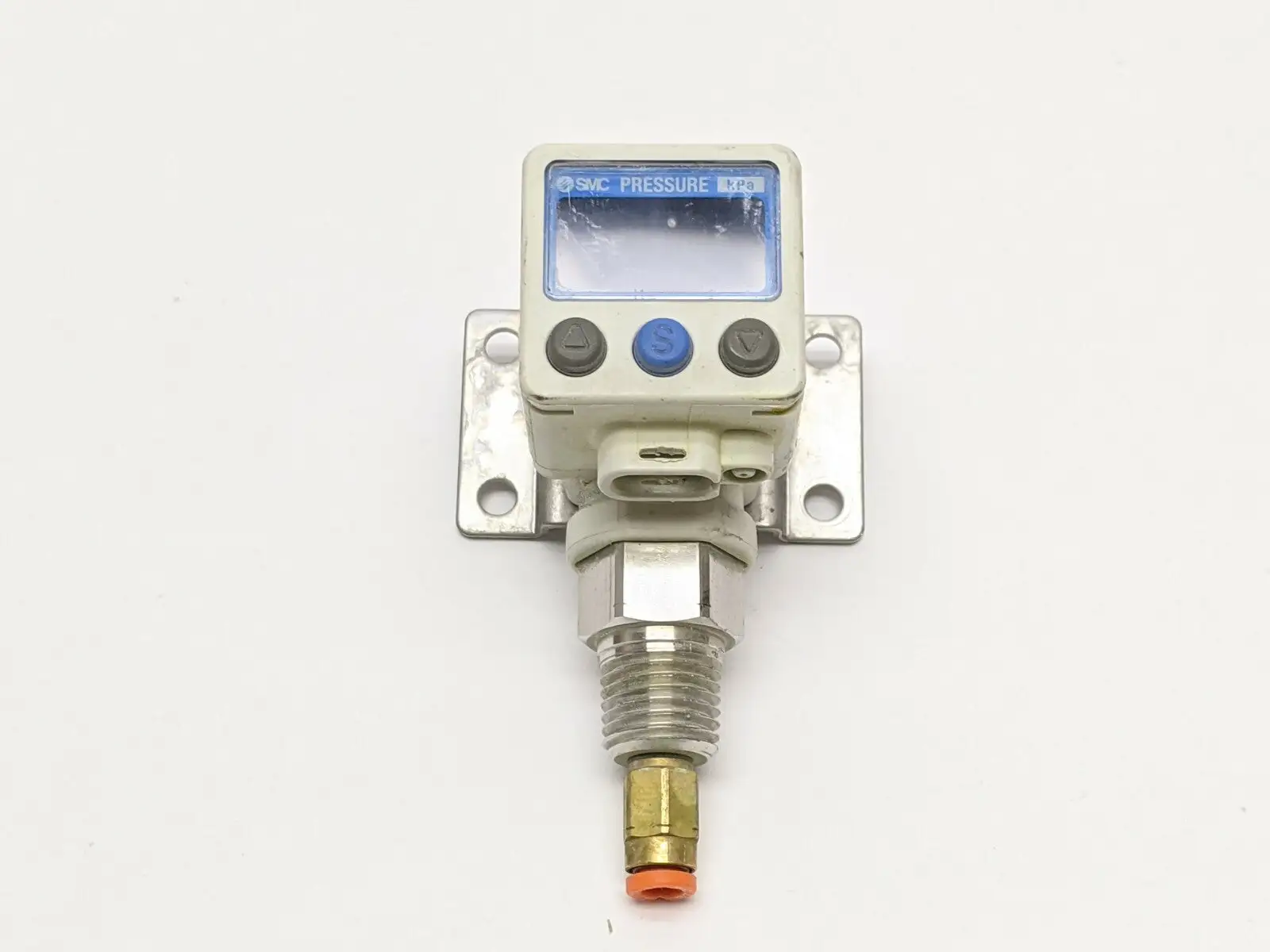 ZSE80F-N02L-P-X510 | SMC  Vacuum Switch 1/4"NPT Ported NO CABLE - Used