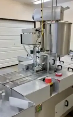 USED 1985 SARONG SAAS 6-AP