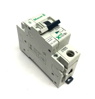 USED EATON, MOELLER CIRCUIT BREAKER 1P XPOLE/XEFFECT W/ FAZ-XHI11