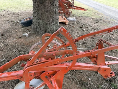 Allis Chalmers 1-Bottom Plow