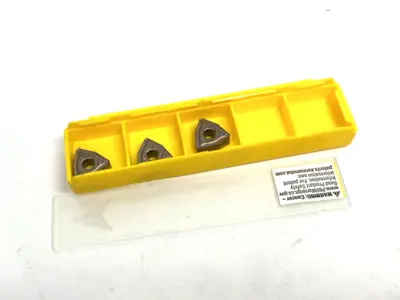 USED KENNAMETAL KENLOC™ TURNING INSERT MEDIUM-NEGATIVE WNMG060408MN