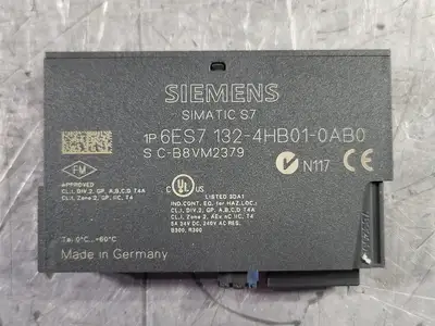 NEW SIEMENS 6ES7 132-4HB01-0AB0