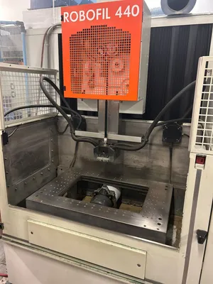 2001 CHARMILLES ROBOFIL 440 Wire EDM | Silverlight CNC, Inc (2)